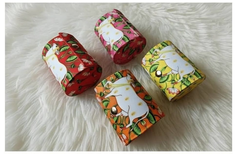 Cylindrical Bangle Box  (Assorted)